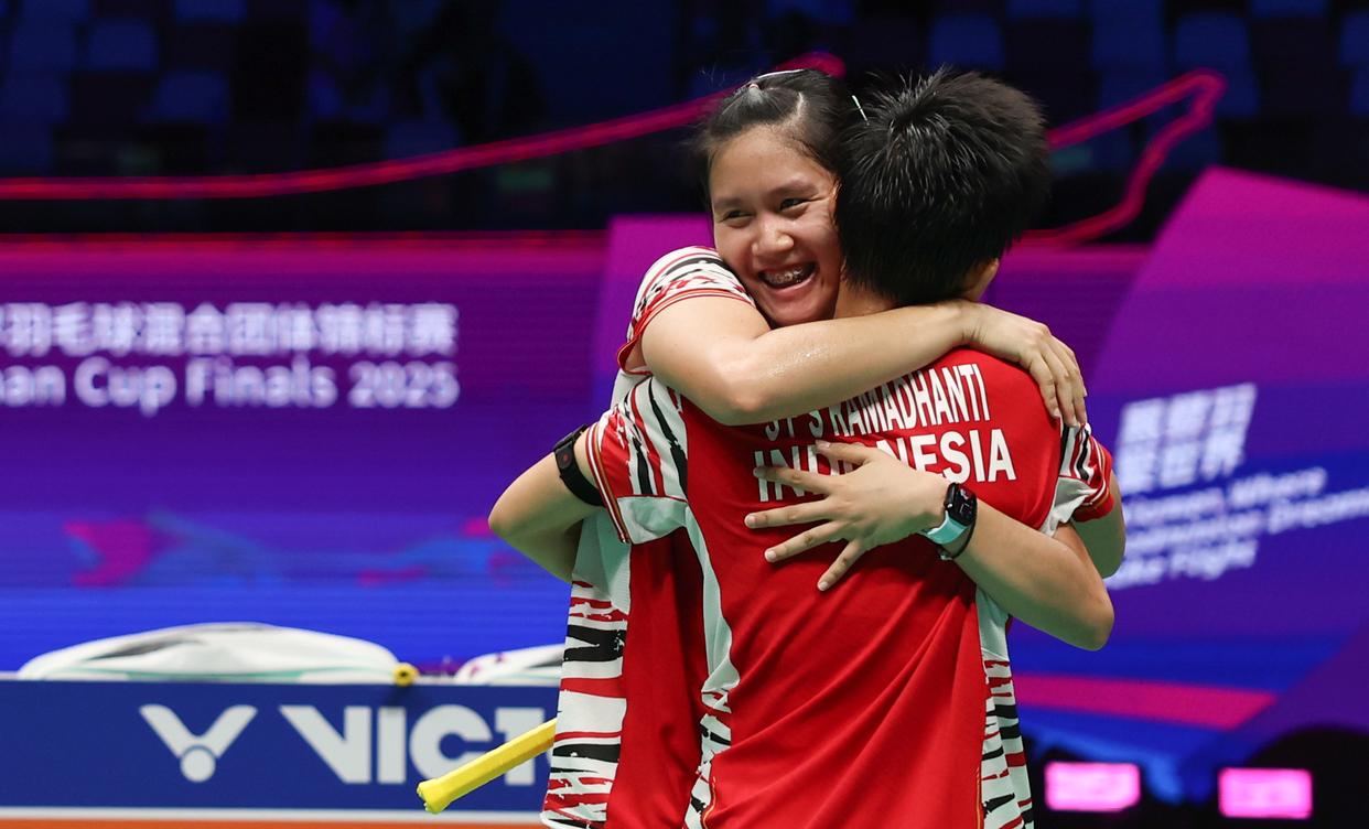 泰国羽毛球队完胜印度羽毛球队，安赛龙三分雨点燃全场的简单介绍