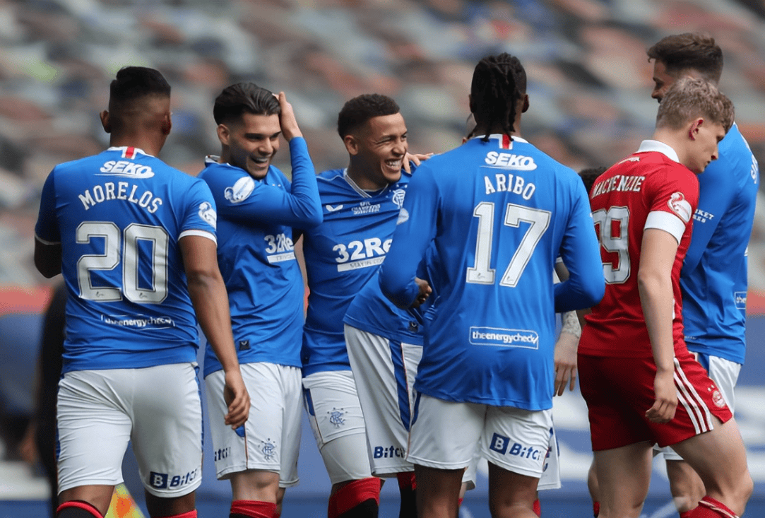 关于PSV埃因霍温客场0比4惨败给亚特兰大的信息