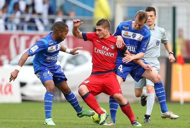 瓦朗谢纳客场不敌南特，保级希望渺茫