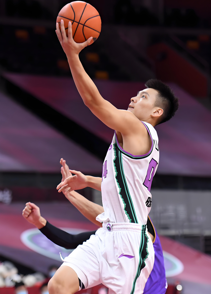 云南男篮主场发挥稳定胜出甘肃队的简单介绍