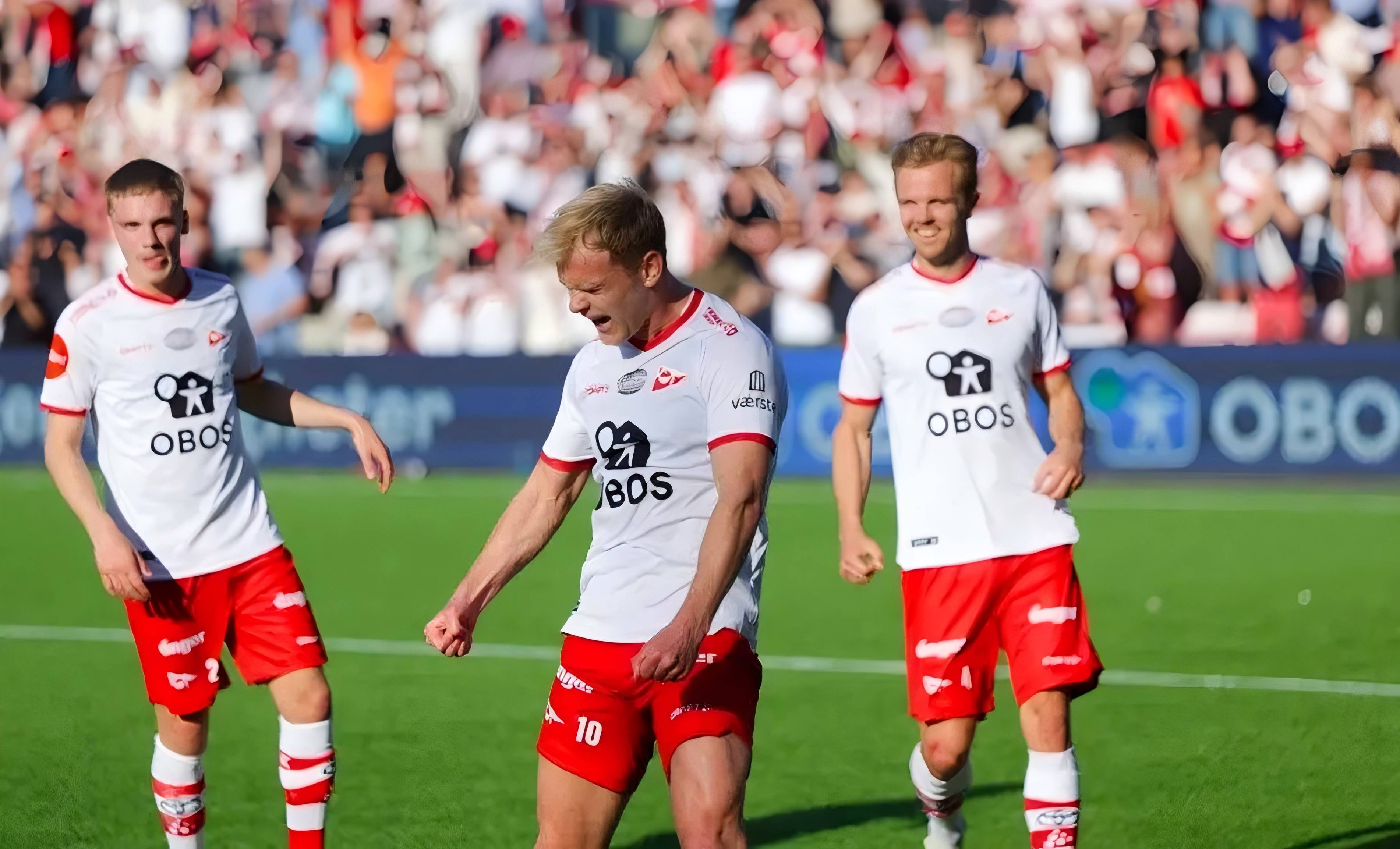 强强对话！欧洲俱乐部联赛精彩对决频频赛场上演的简单介绍