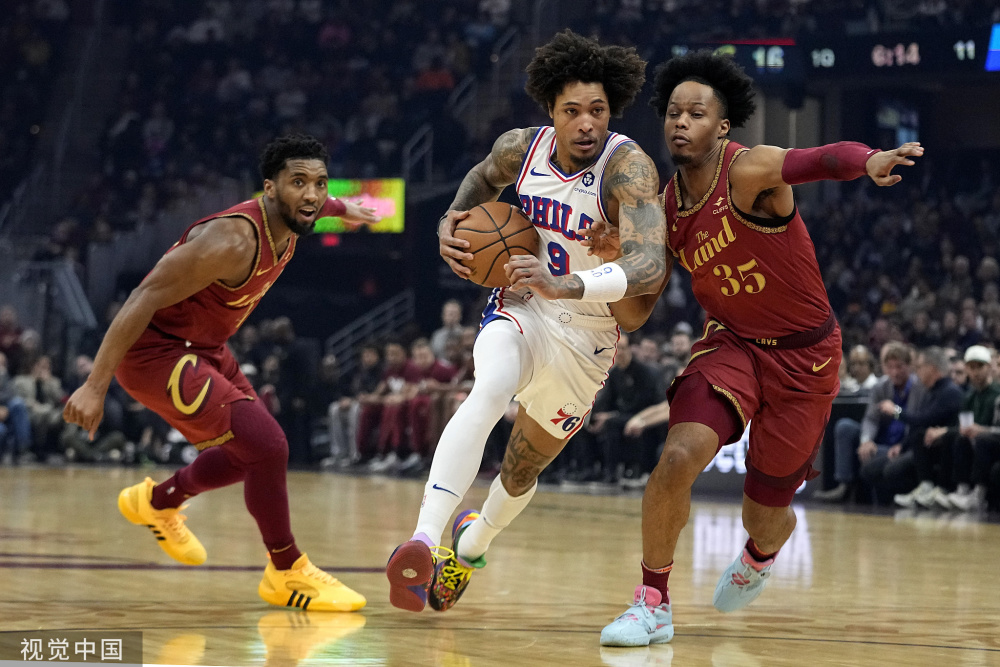 76人惜败骑士，遭遇三连败的简单介绍