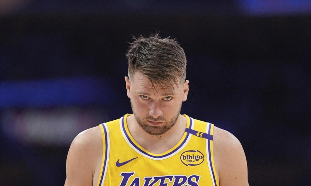 国王逆转凯尔特人，东契奇高光表现的简单介绍