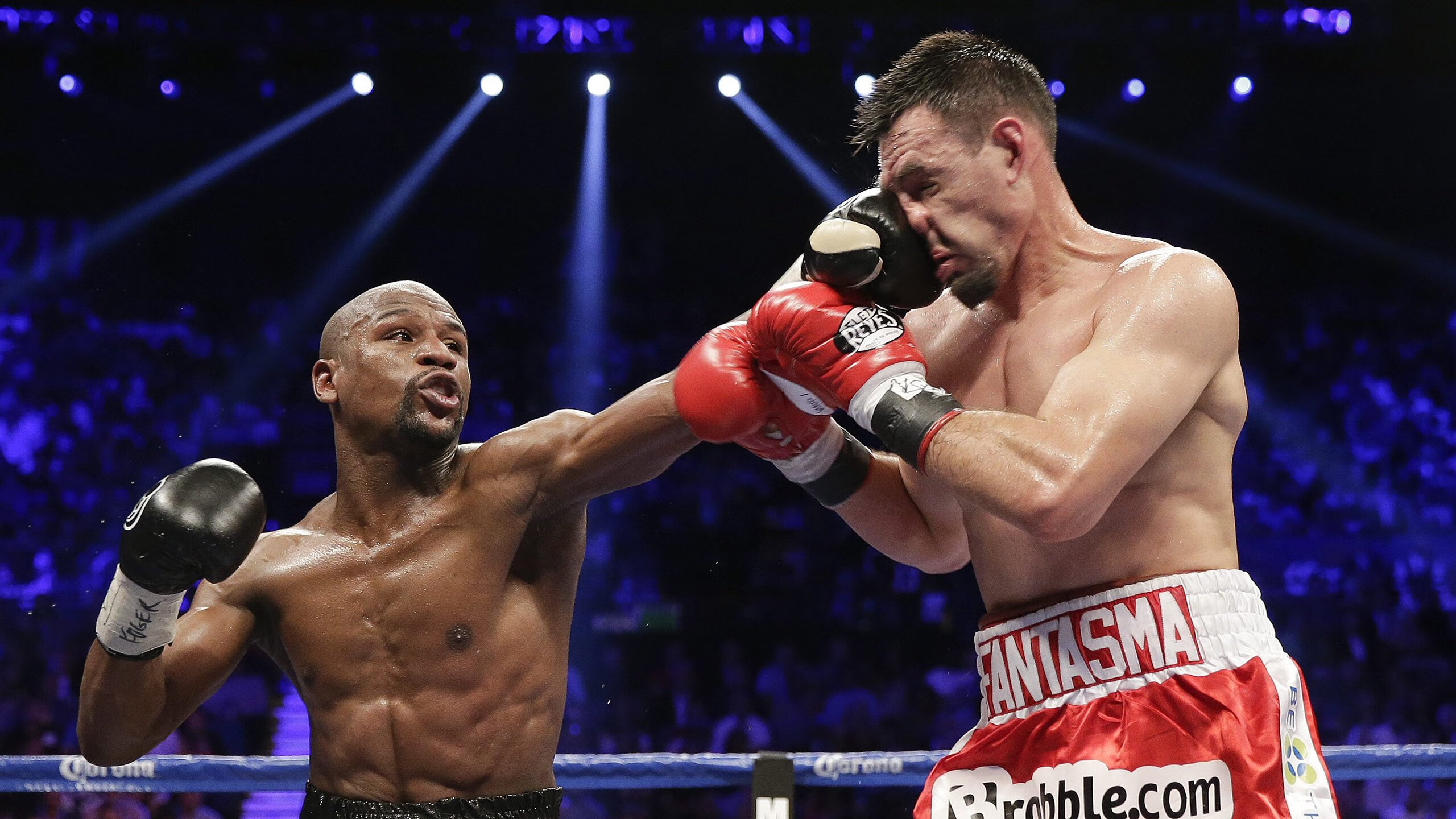 红魔的欧陆破晓，凯恩一剑封喉，曼联力克马竞书写新章