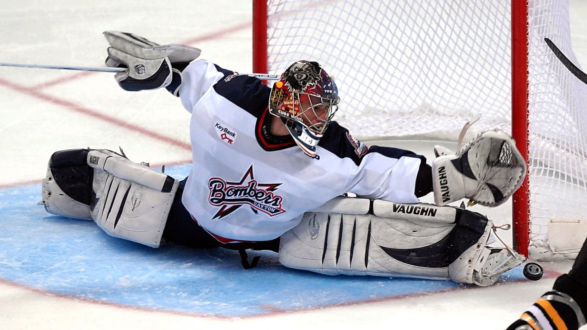 北欧风暴与东方武士，当丹麦铁骑碾压中国长城，桃田贤斗率队书写羽球新章